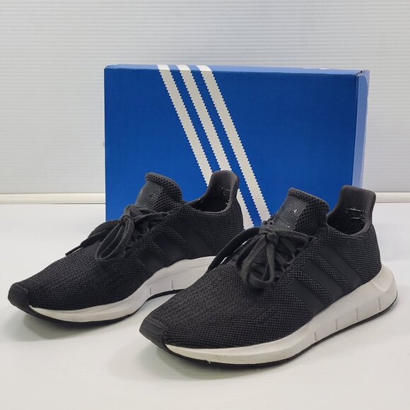 Adidas Men Swift Run CQ2114 Carbon Gray White Running Shoes Sneakers Size 10 - Picture 1 of 12